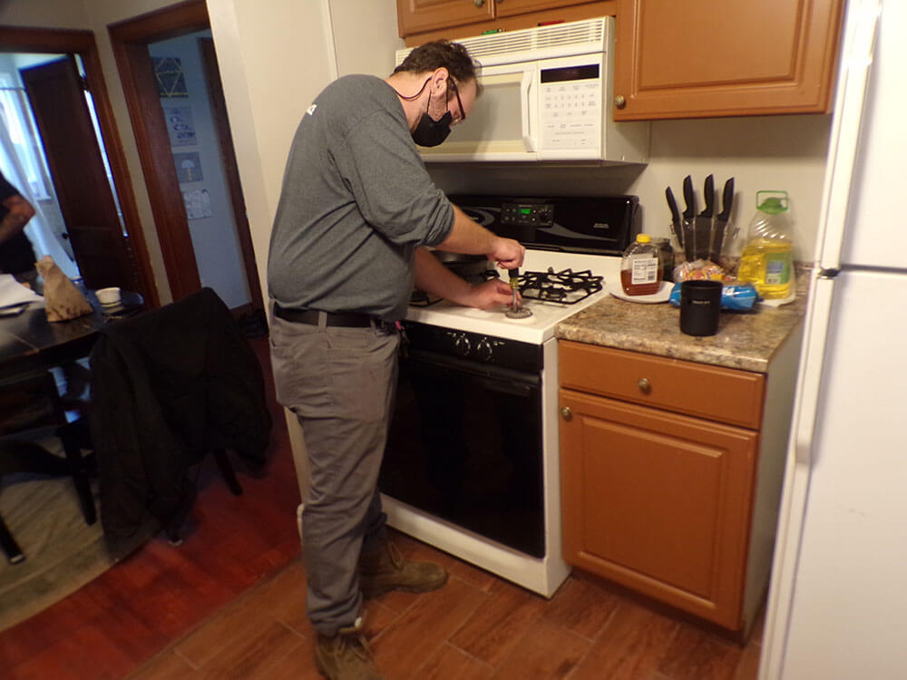 Schedule a Oven repair service in Sterling Heights MI.
